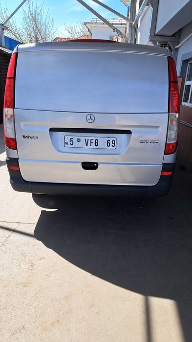 Mercedes Vito an 2009,2,2 Cdi, 5 locuri+ marfa 230000 km