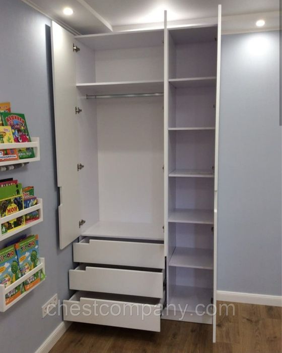 Продам шкаф для одежды шириной 120см