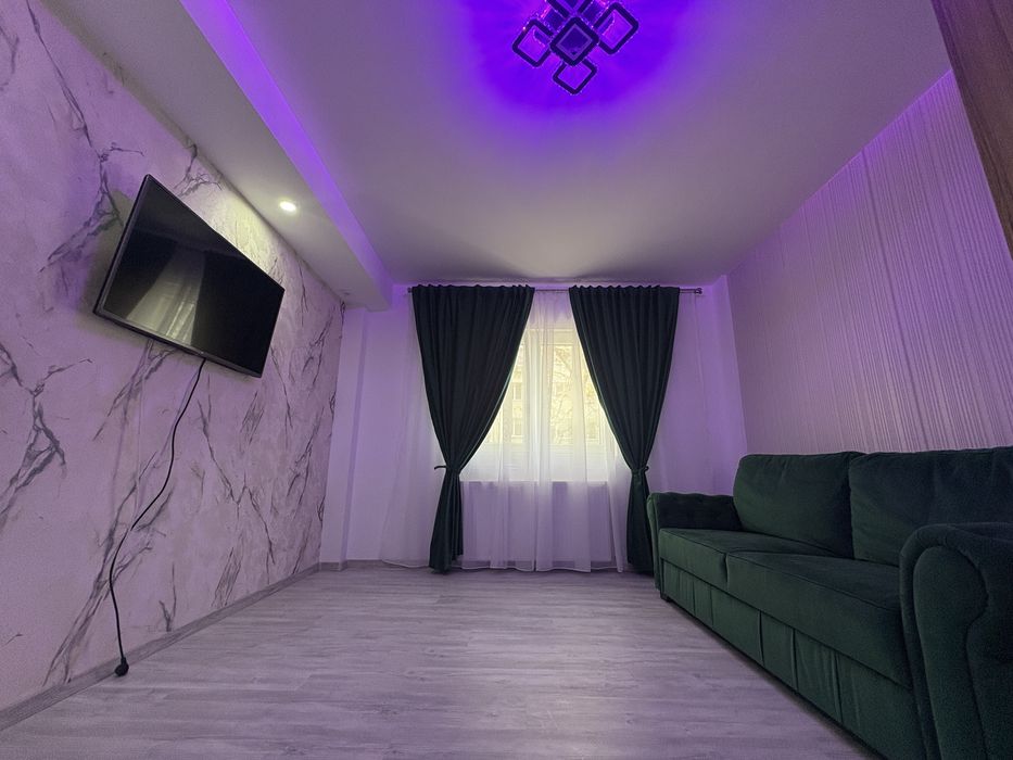 Garsoniera noua - prima inchiriere - metrou 1 decembrie