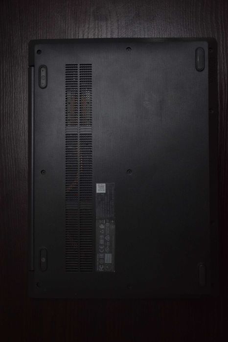 Lenovo (Celeron N4020, 4GB)