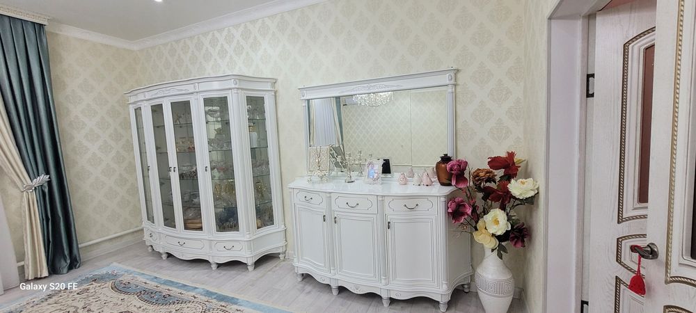 Сервант камод сатылады