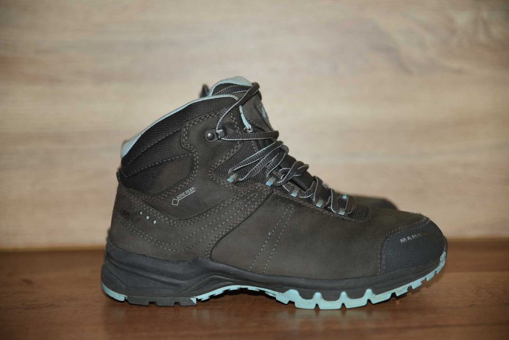 Mammut дамски туристически обувки с Gore tex мембрана Vibram  37 номер