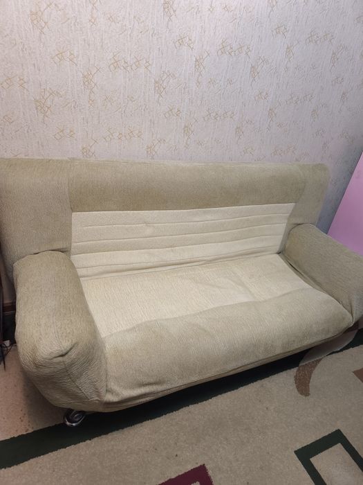 Диван мягкий раскладной + 2кресла