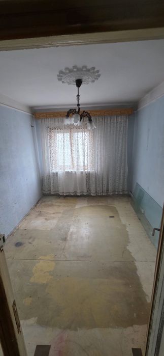 De vanzare apartament 3 camere , 2 bai, 2 balcoane