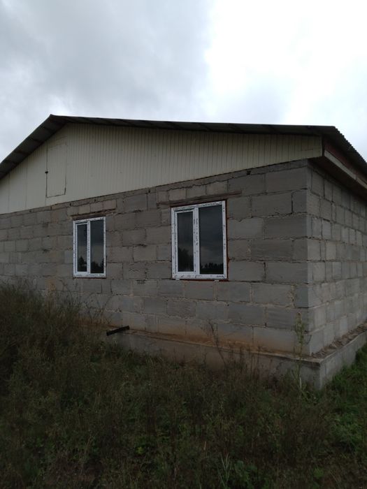 Продам дом в селе Саратовка