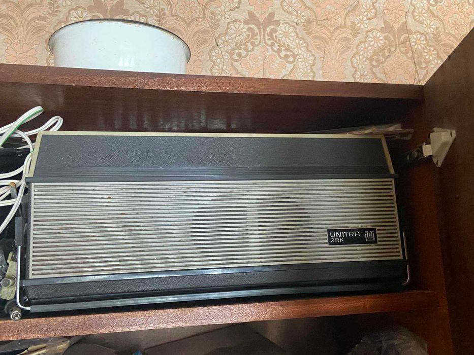 Магнетофон руски