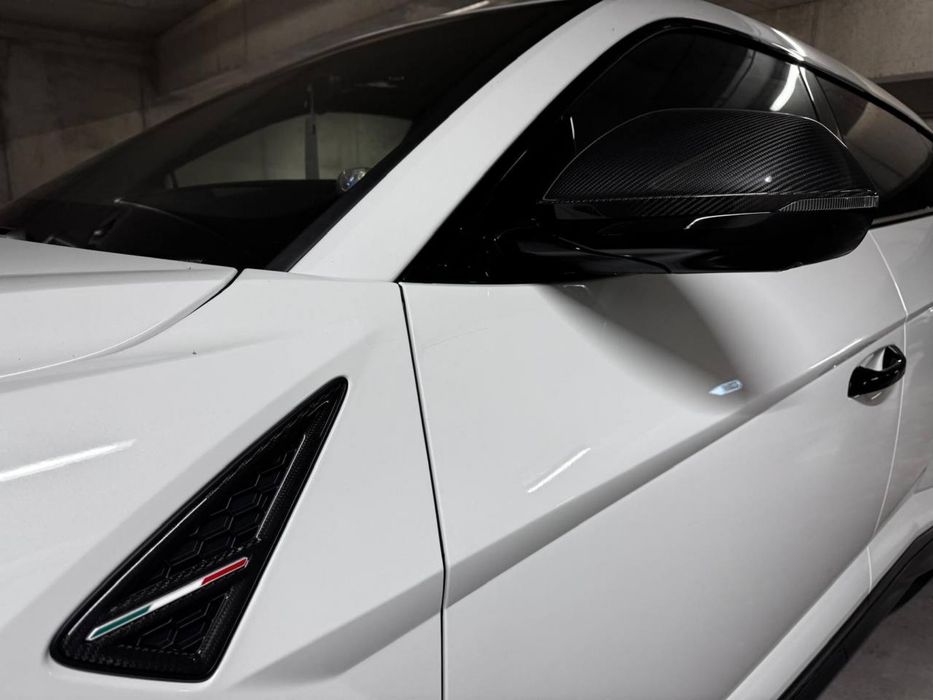 Lamborghini Urus SE 2026