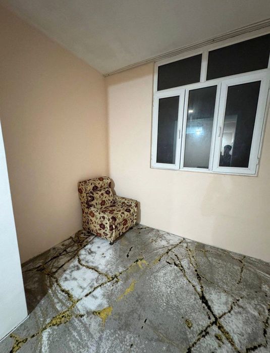 Беруни тинчлик метро ортасида. Боллага кизлага оилага