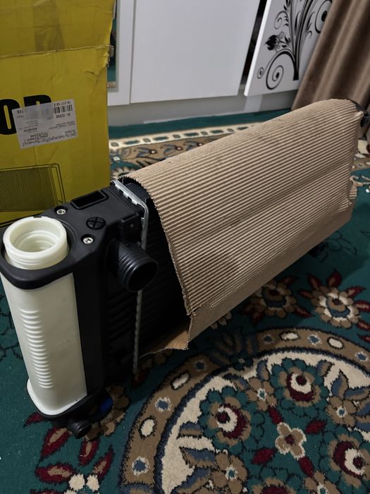 Продам радиатор новый за 40 тыс покупал