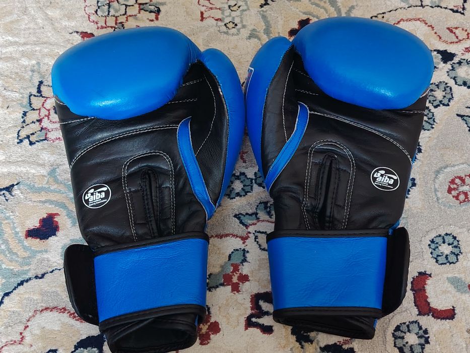 Velo перчатки боксёрский и Шлем