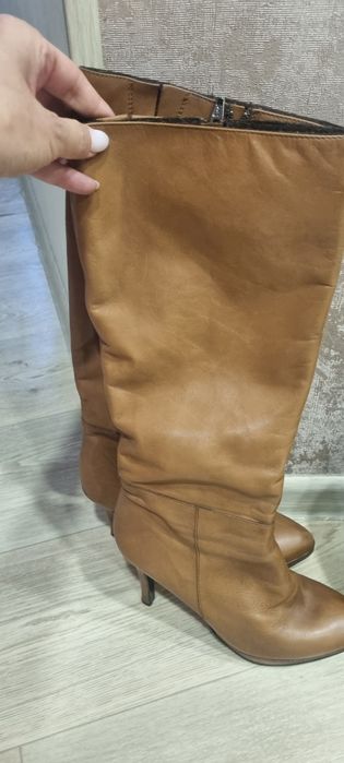 Продам женскую обувь