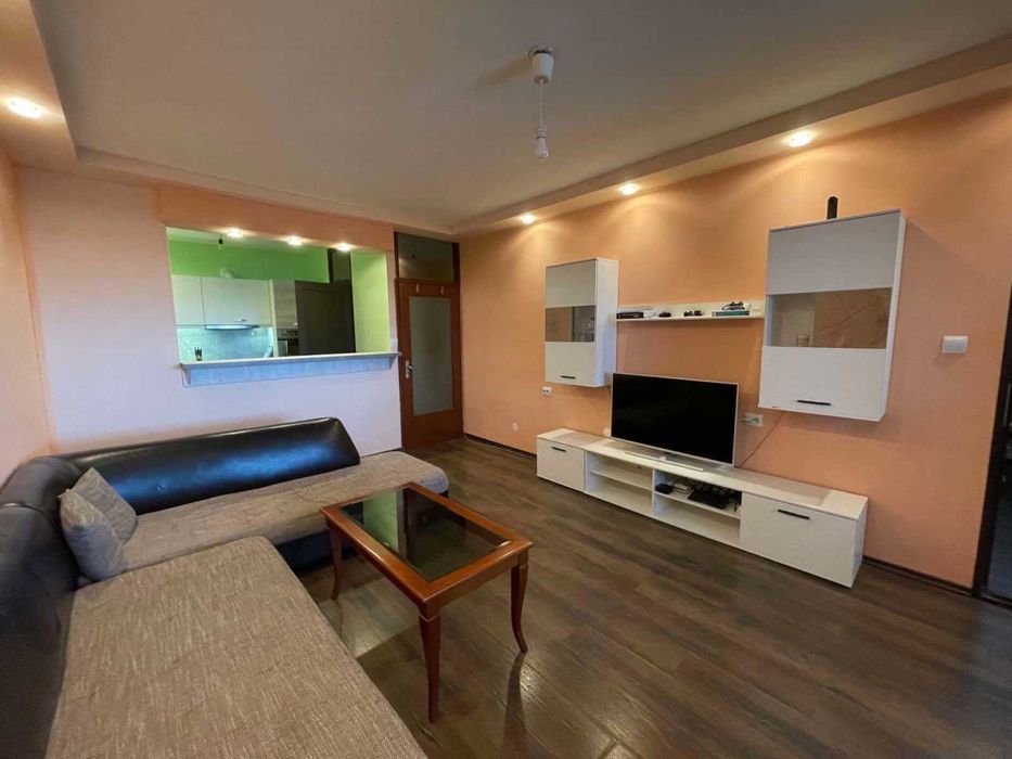 Дава се под наем Тристаен апартамент в София, Младост 1 - 75 кв.м за 600 € - Снимка #2