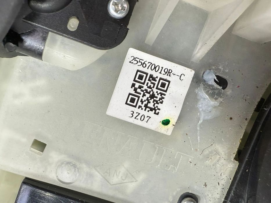 ANSAMBLU MANETE COMENZI VOLAN + SPIRA RENAULT MEGANE III B95 1.6 DIESEL 2014 COD OEM 255670019R 255529492R 2008-2016