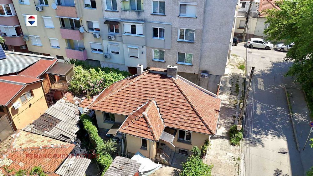 Градска къща за продажба кв. Ялта