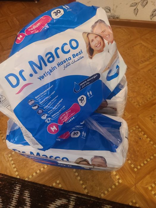 Продам памперсы M 60шт