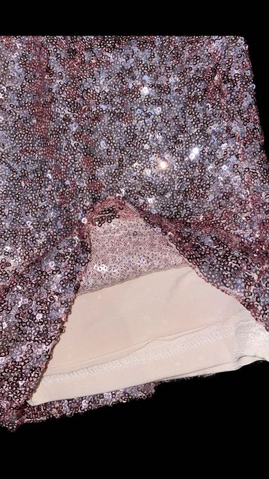 Pantaloni eleganți cu paiete