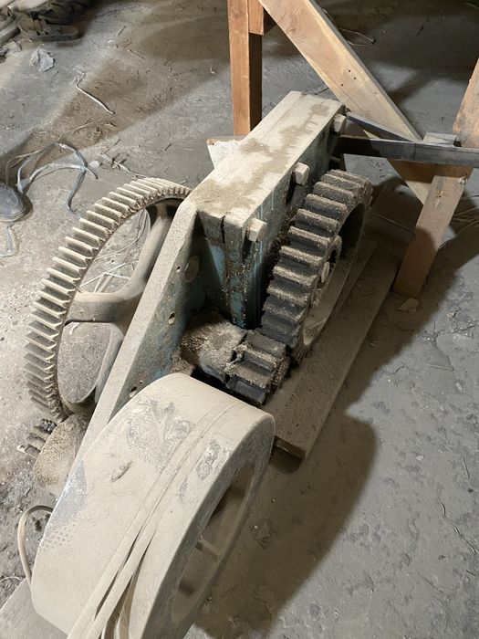 Станок для резки арматуры / Armatura kesuvchi dastgoh