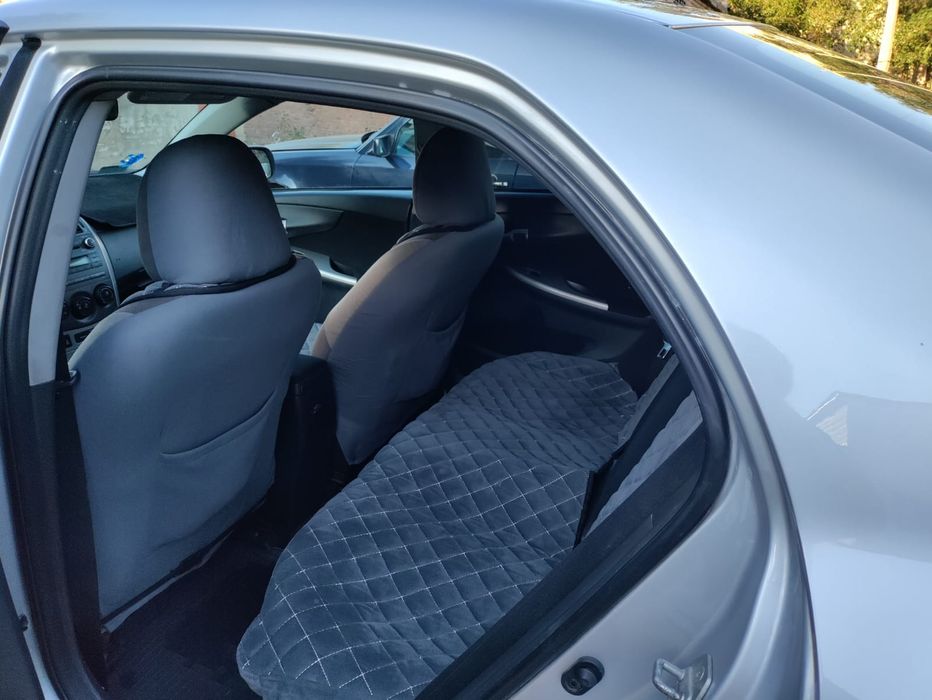 Toyota Corolla 2009 г.