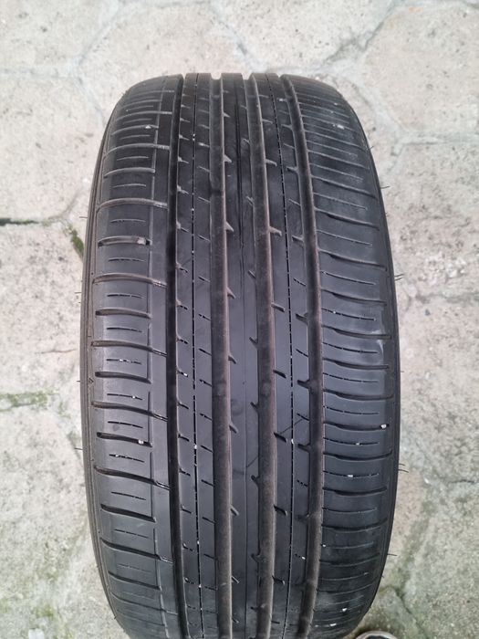 Продават се комплект гуми за Тойота 225/45 R 17