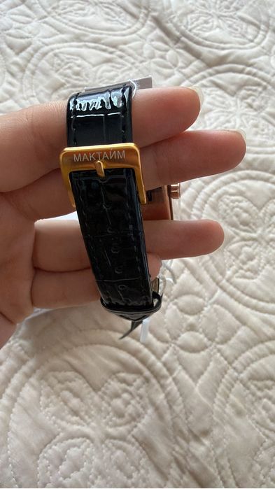 Продам золотые мужские часы