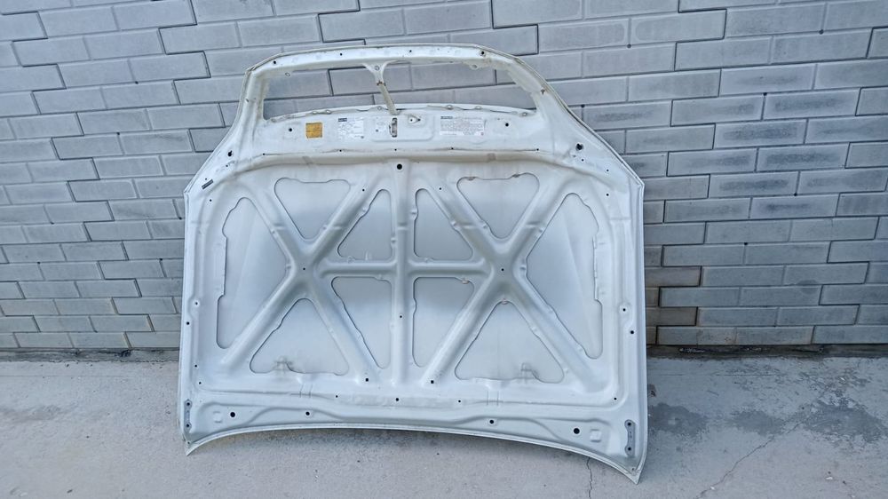 Продам капот от LEXUS GX470