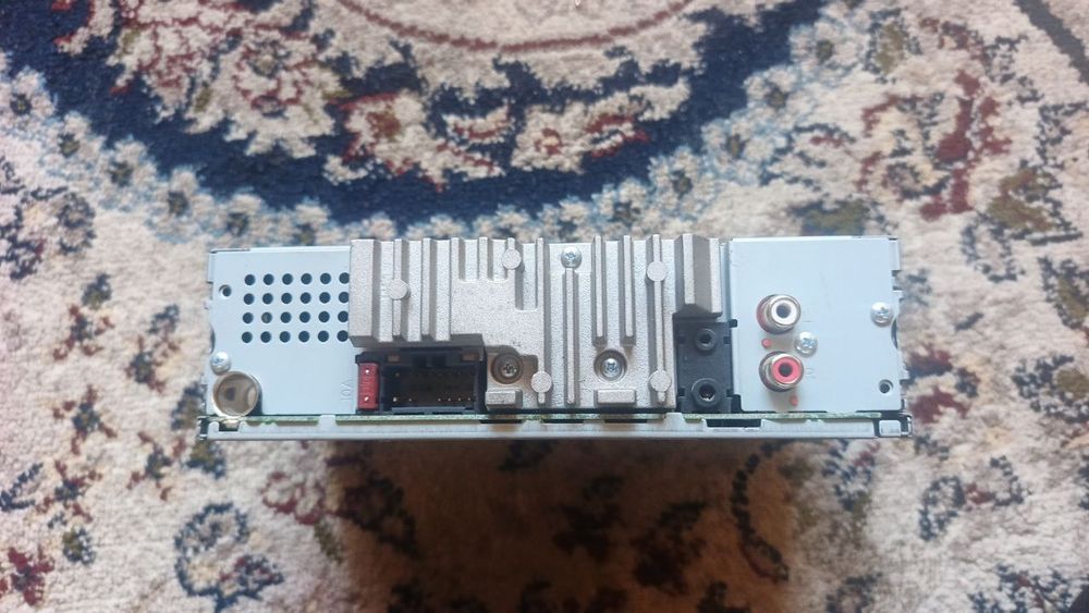 Pioneer MVH-S325BT