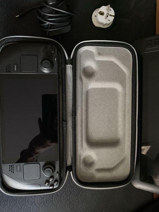 Steam Deck LCD на 256 Gb