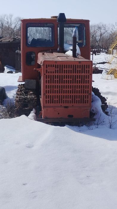 Продается трактор т-4