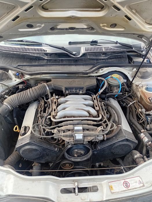 Ауди 100 с 4 год 1992 обиом 2,6