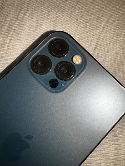 iPhone 12 Pro 256Gb 72% без ремонта