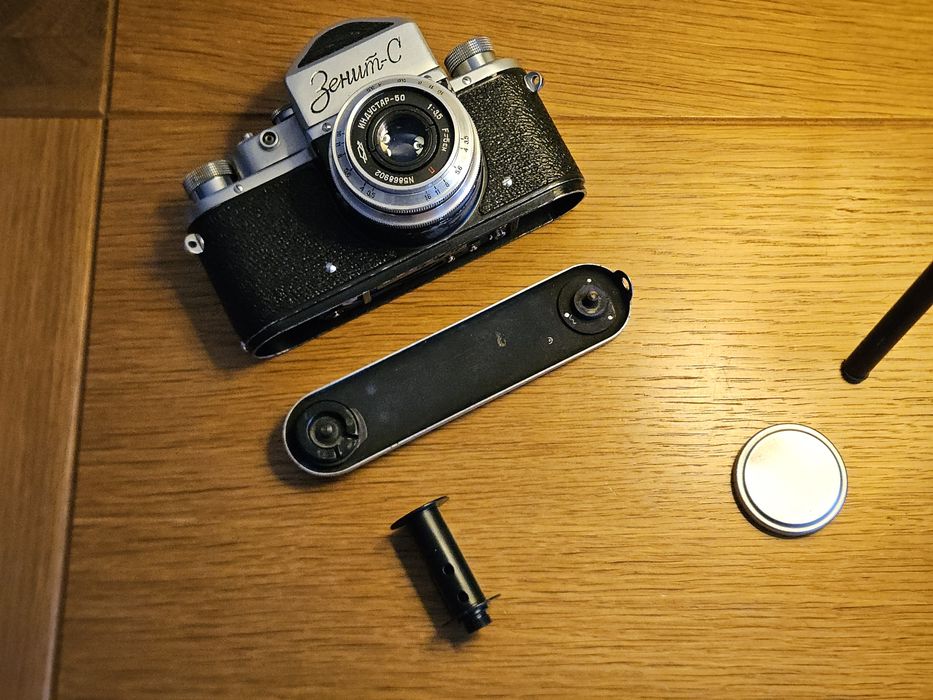 Aparat foto pe film Zenit-C cu Industar 50