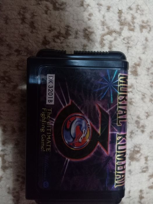 Продам игровую приставку.