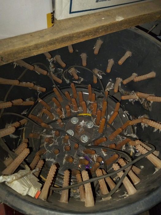 Перощипальная машина, для гусей птиц и т.д