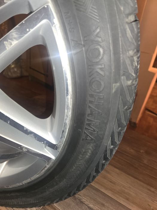 Шины Yokohama всесезонные