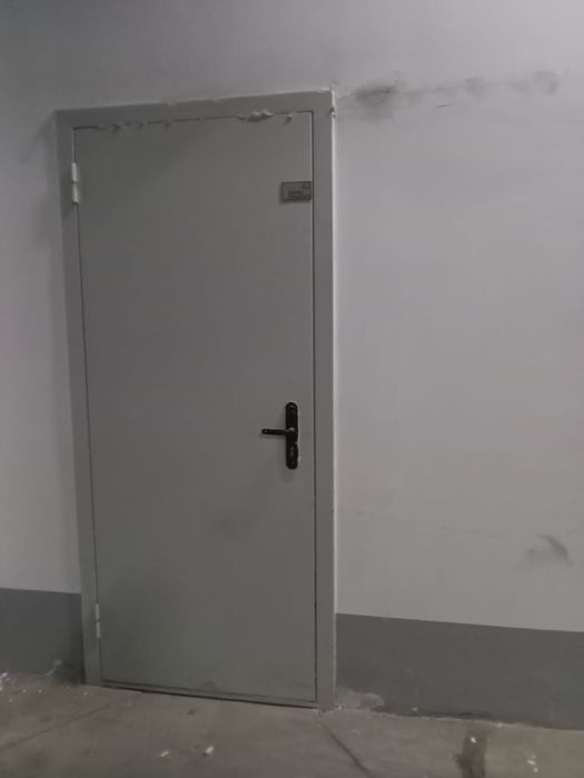 Продам дверь железная