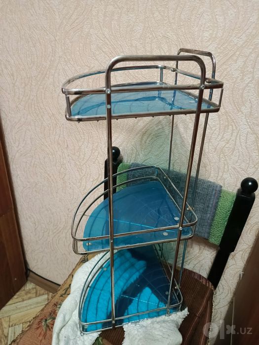 Трехъярусная полка для ванной комнаты
