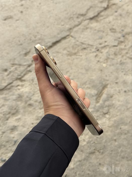 iphone 16 Pro Max srochni
