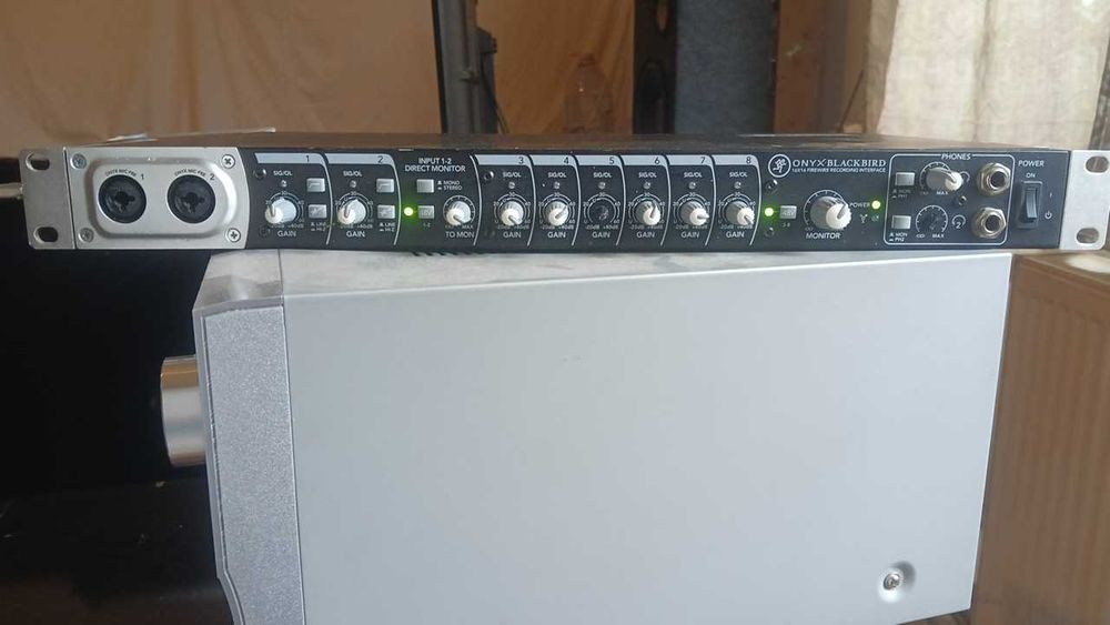 Mackie Onyx Blackbird 16x16 Interfata audio