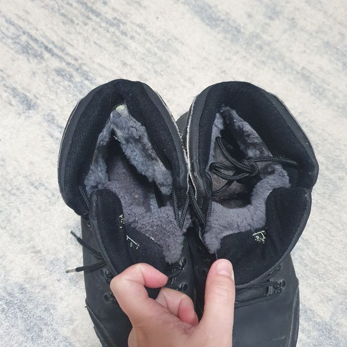 Отдам обувь ботинки и кроссовки