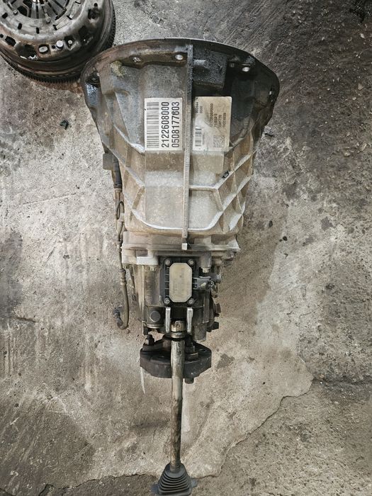 Ръчна скоростна кутия за Мерцедес C200cdi w204