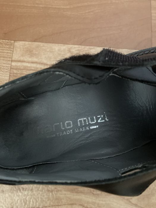 Сандали женкие кожанные