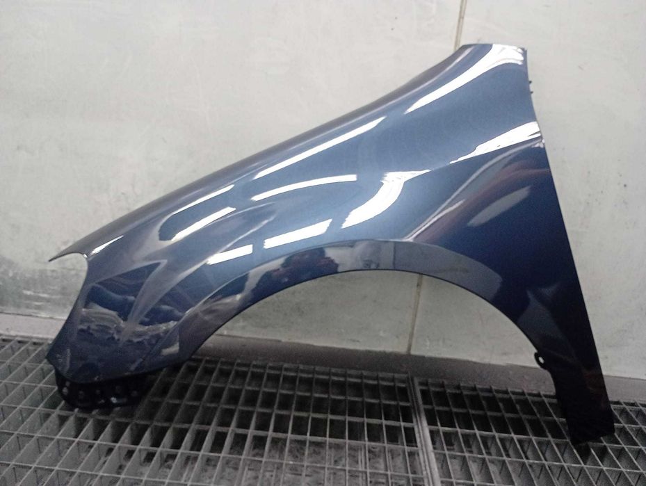 Aripa Fata Stanga VW Golf 6 VI 2008-2013 (LC5F (Albastru))