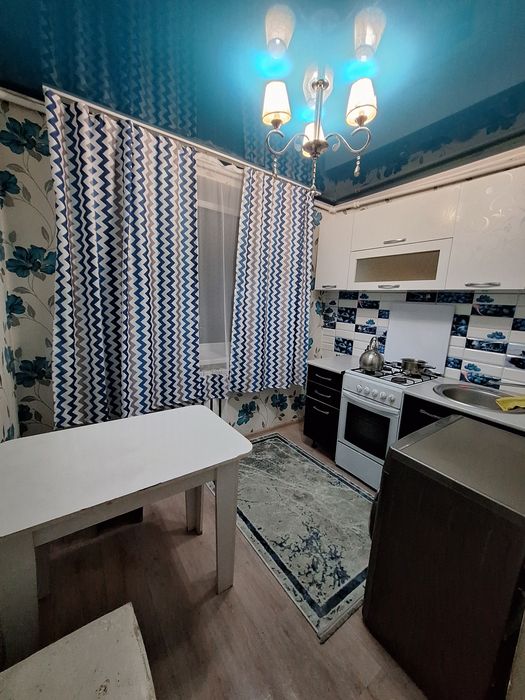 в центре Kaspi RED