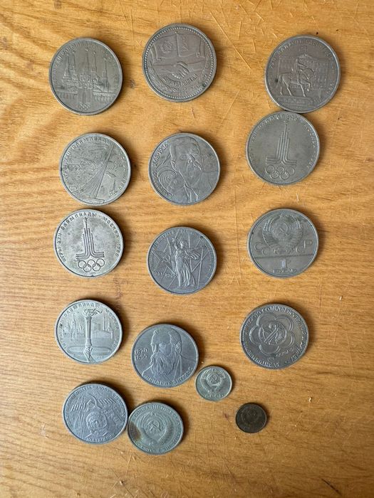 Продам  монеты  1980года