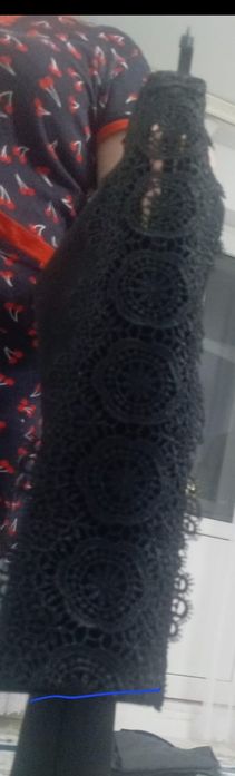 Продам платья разные