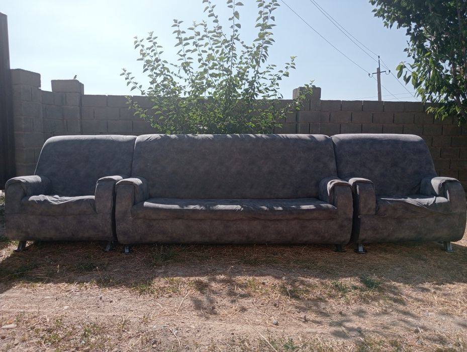 Диван бу продается цена договорная