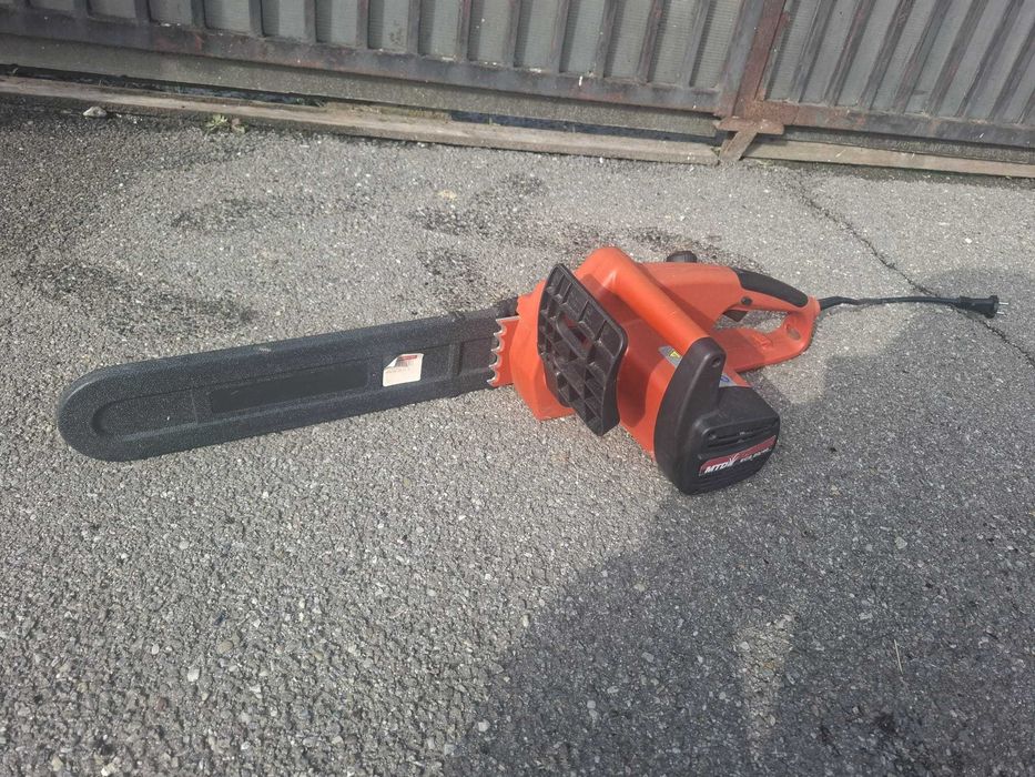 Drujba electrica MTD ECS 20/40 – 2000W – puternica si usor de folosit