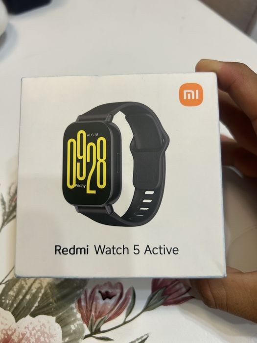 Продам смарт часы, Redmi Watch 5 Active
