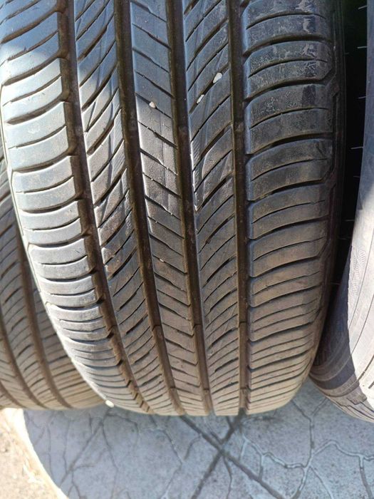 Kumho Crugen HP71 255/60/19 4 броя DOT4823 гуми