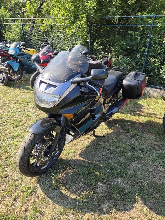 Honda  1000 F  черен